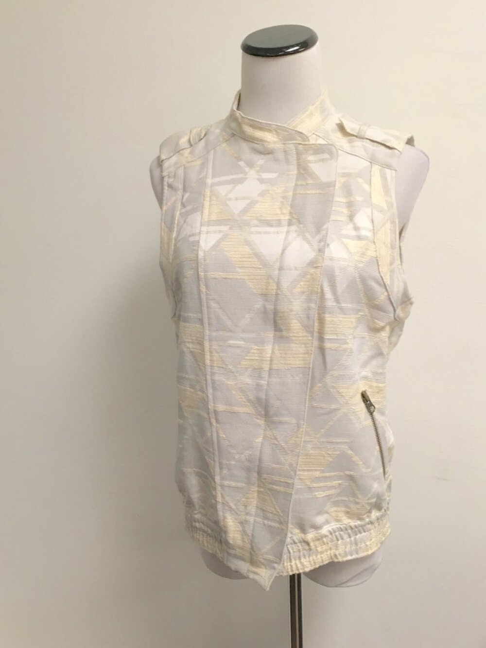 Cynthia Vincent gray cream sleeveless jacket top P S NWT vintage Twelfth Street